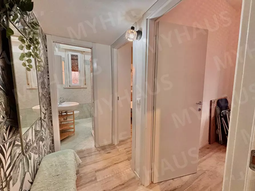 Immagine 17 di Appartamento in vendita  in Viale Giotto, 27 a Cesenatico