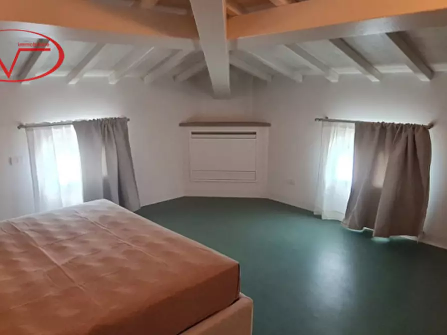 Immagine 9 di Villa in vendita  in Campolacconi a Terranuova Bracciolini