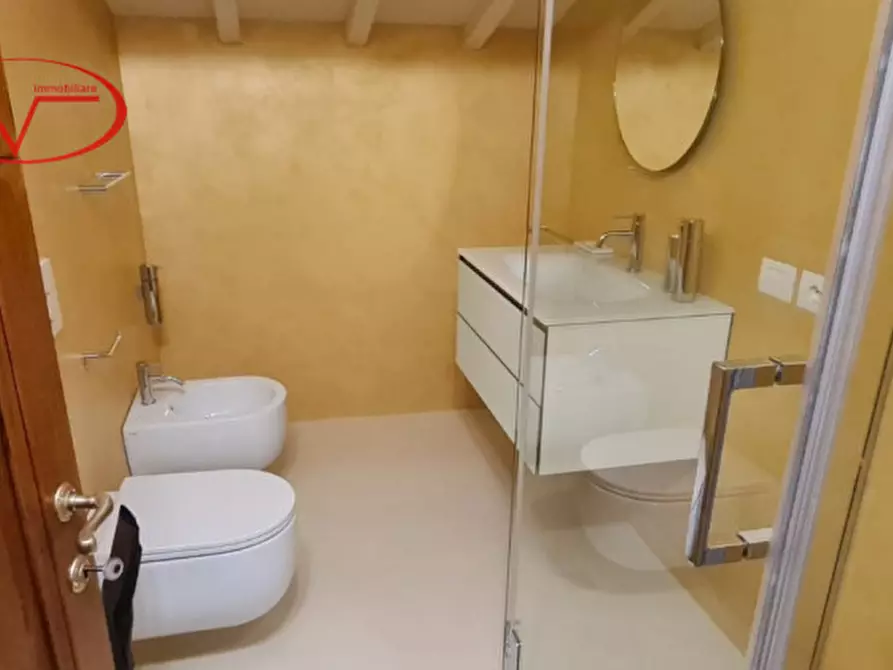 Immagine 11 di Villa in vendita  in Campolacconi a Terranuova Bracciolini