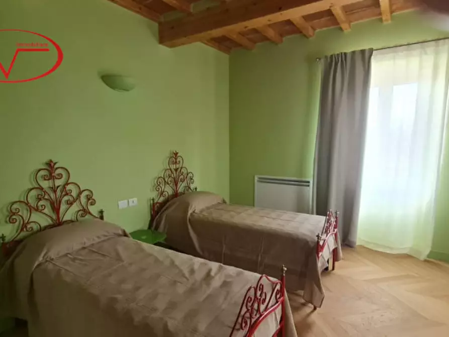 Immagine 18 di Villa in vendita  in Campolacconi a Terranuova Bracciolini