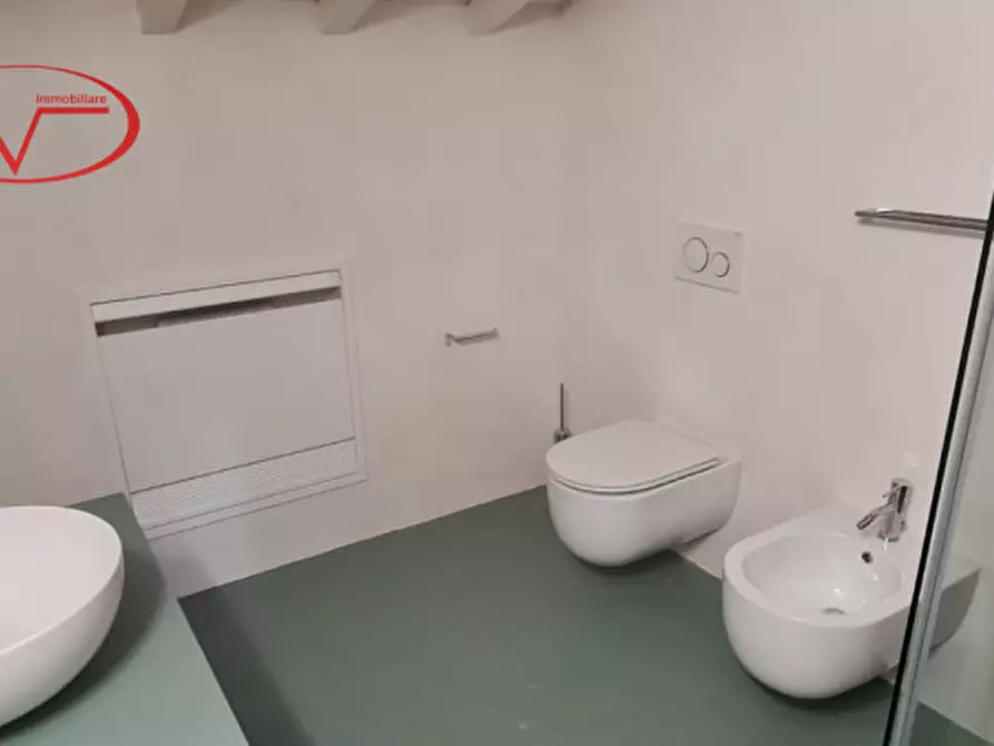 Immagine 21 di Villa in vendita  in Campolacconi a Terranuova Bracciolini