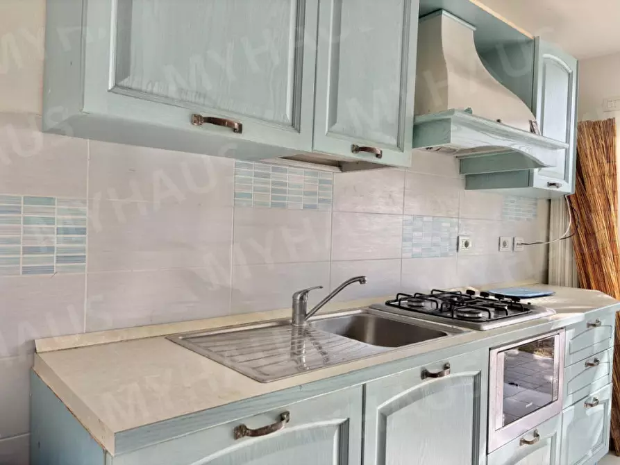 Immagine 5 di Appartamento in vendita  in Viale Andrea Mantegna, 11 a Cesenatico