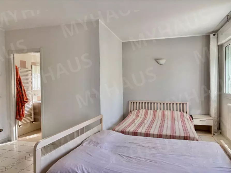 Immagine 12 di Appartamento in vendita  in Viale Andrea Mantegna, 11 a Cesenatico