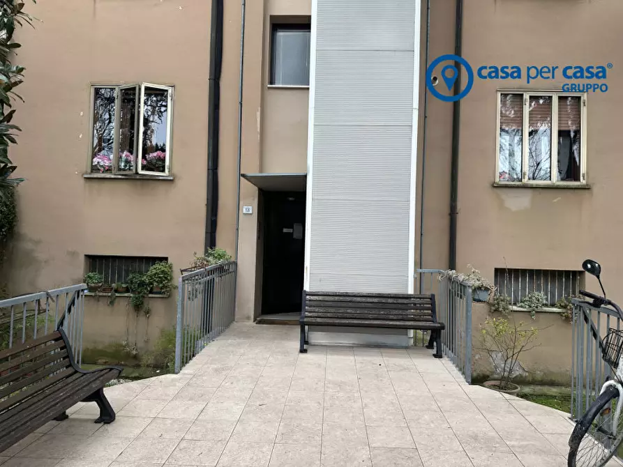 Immagine 3 di Appartamento in vendita  in via Galileo Galilei, 13 a Rovigo