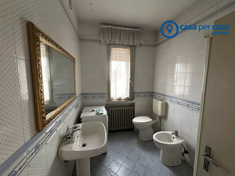 Immagine 23 di Appartamento in vendita  in via Galileo Galilei, 13 a Rovigo