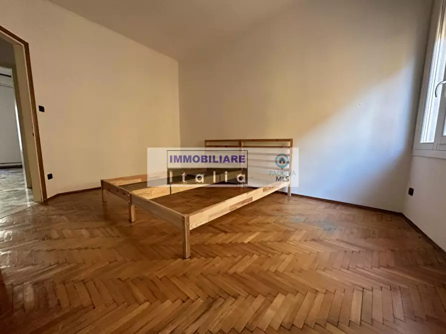 Immagine 9 di Appartamento in affitto  in piazza delle Erbe a Padova