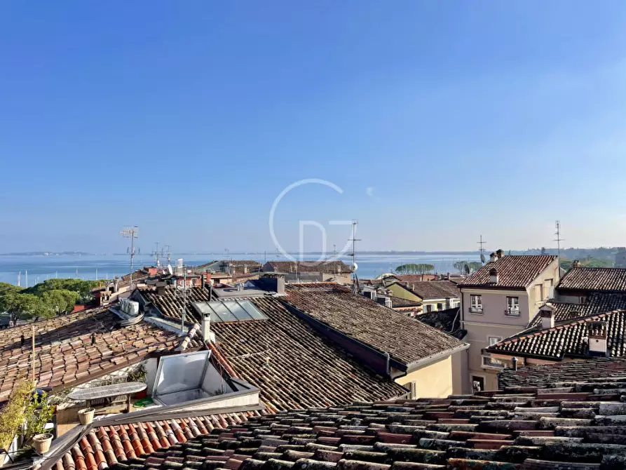 Immagine 20 di Appartamento in vendita  in Via Angelo Piatti a Desenzano Del Garda