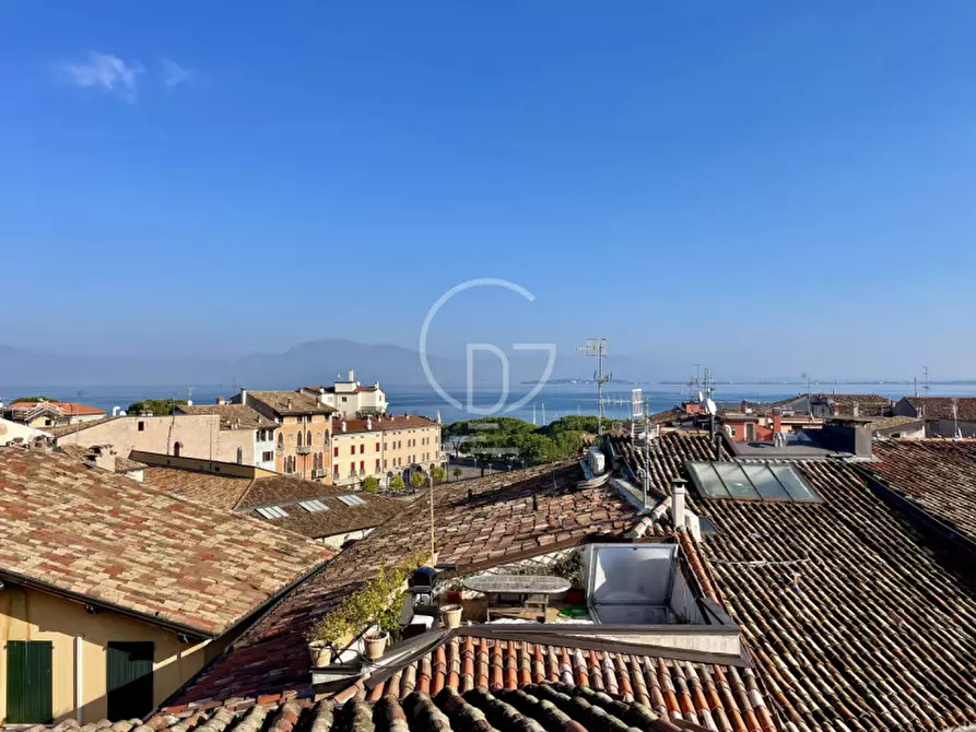 Immagine 22 di Appartamento in vendita  in Via Angelo Piatti a Desenzano Del Garda