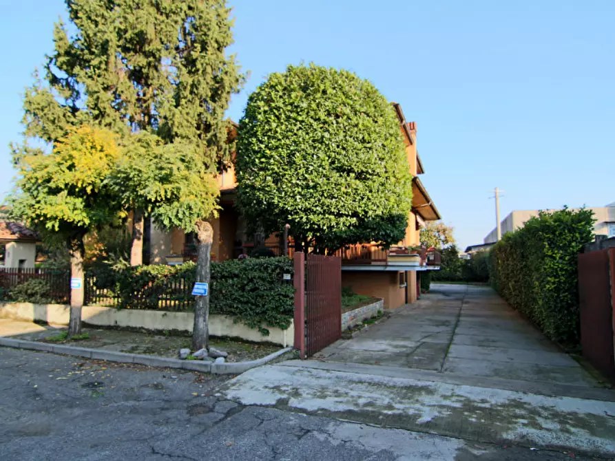 Immagine 19 di Casa bifamiliare in vendita  in Via Quinzano a Flero