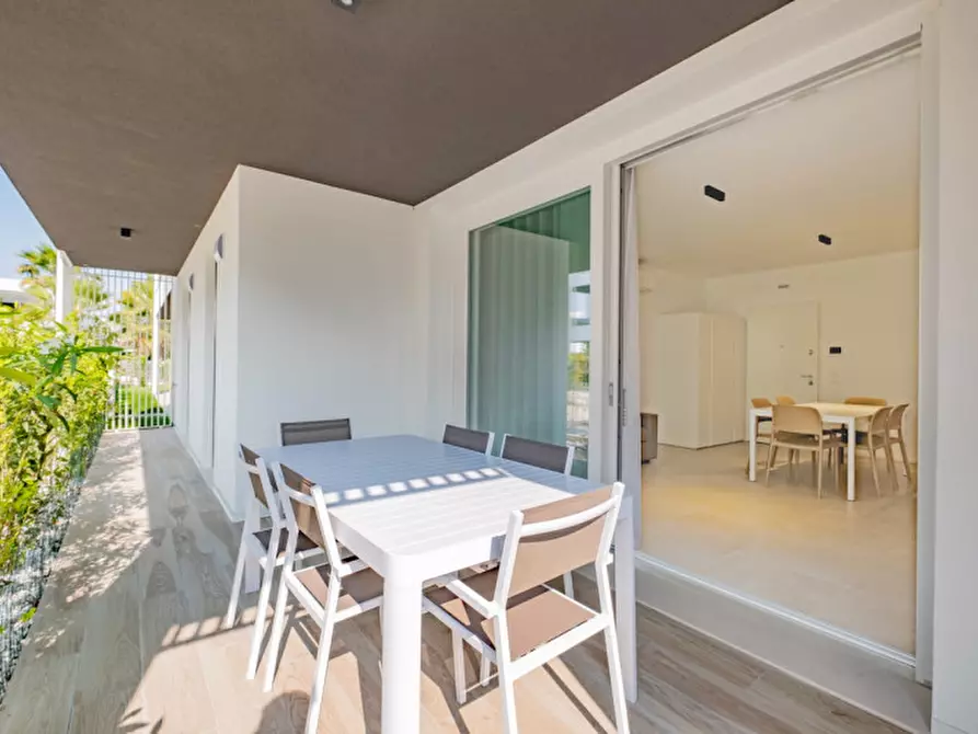 Immagine 2 di Appartamento in vendita  in VIA CEOLOTTO a Jesolo