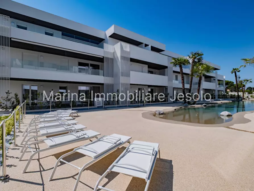 Immagine 3 di Appartamento in vendita  in VIA CEOLOTTO a Jesolo