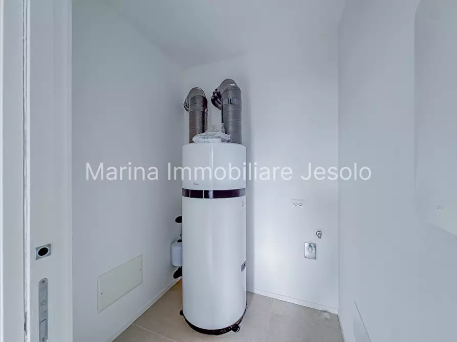 Immagine 14 di Appartamento in vendita  in via ceolotto a Jesolo