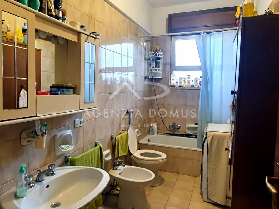 Immagine 13 di Appartamento in vendita  in Via Parma 30 a Racale