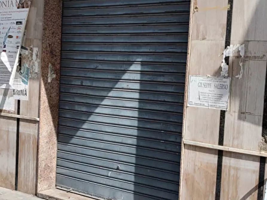 Immagine 6 di Negozio in vendita  in via Vittorio Emanuele n.28 a Palagonia