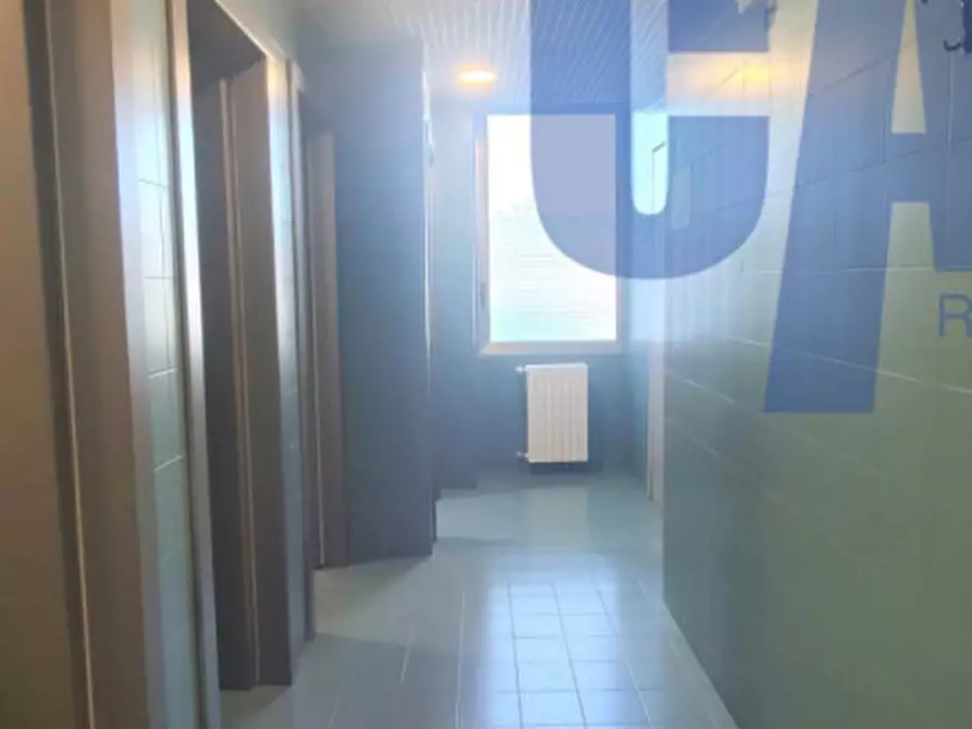 Immagine 22 di Ufficio in affitto  in VIA CAMPANIA a Monza