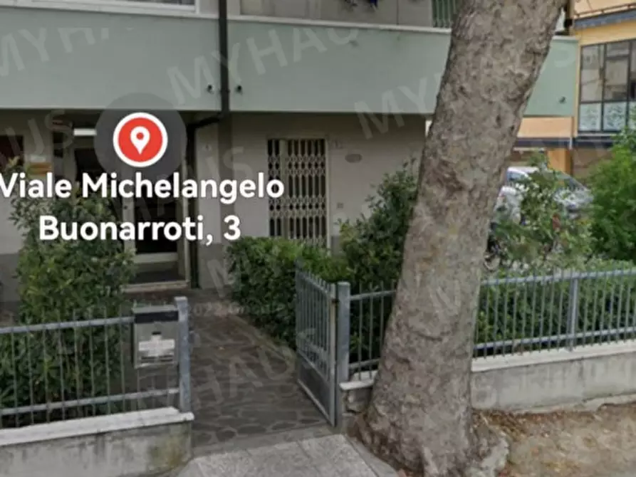 Immagine 16 di Appartamento in vendita  in Viale Michelangelo Buonarroti 3 a Cesenatico