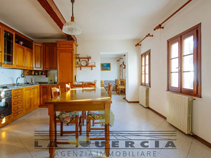 Immagine 1 di Casa indipendente in vendita  in Via Fontanelle a Arqua' Petrarca