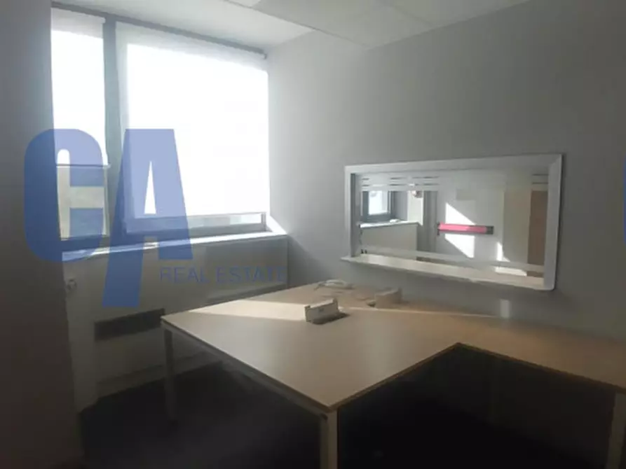 Immagine 11 di Ufficio in affitto  in VIA GALLARATE a Milano