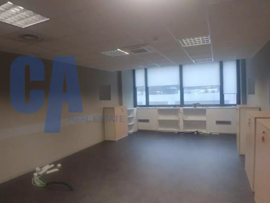 Immagine 21 di Ufficio in affitto  in VIA GALLARATE a Milano