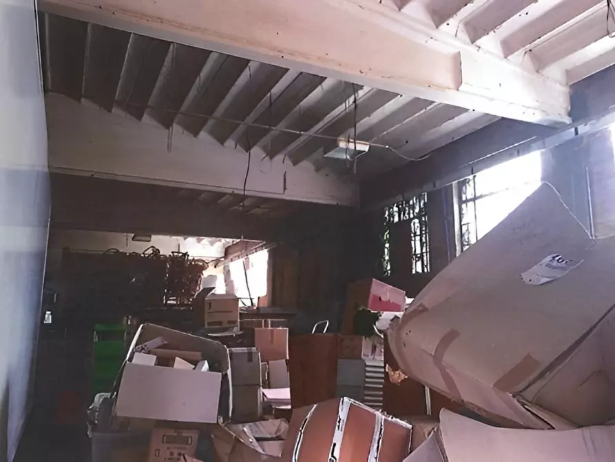 Immagine 6 di Capannone industriale in vendita  in Via San Claudio 2 a Spello