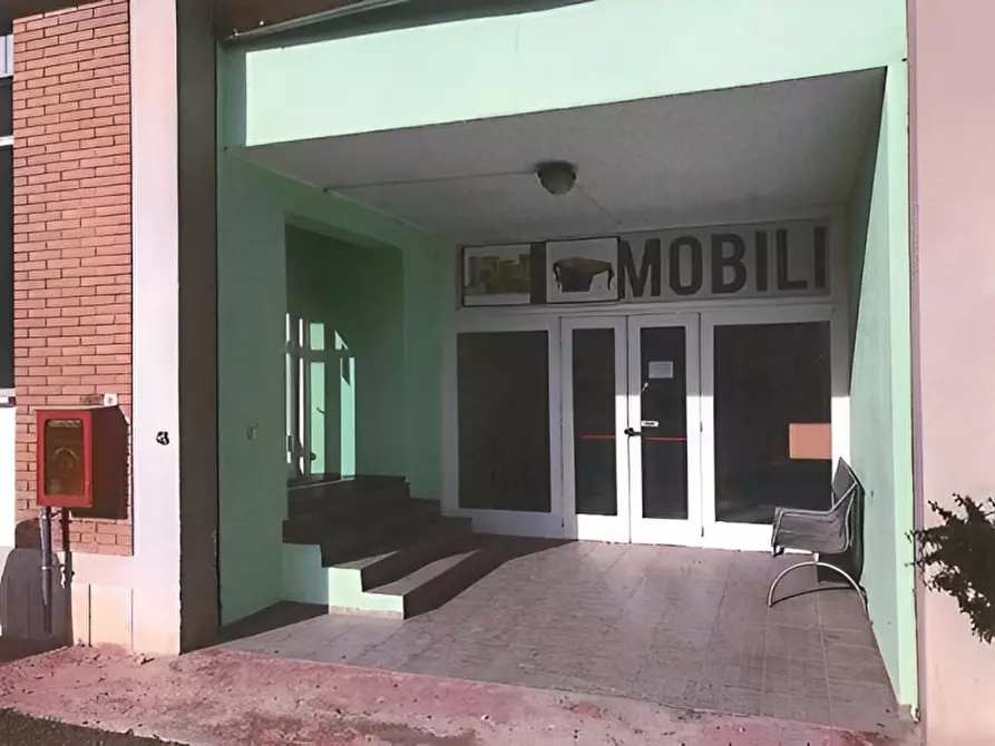 Immagine 8 di Capannone industriale in vendita  in Via San Claudio 2 a Spello