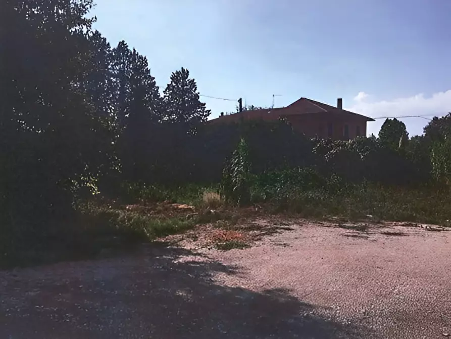 Immagine 12 di Capannone industriale in vendita  in Via San Claudio 2 a Spello