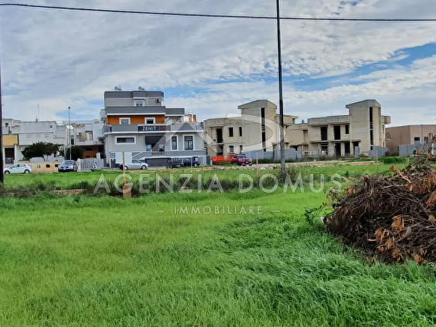 Immagine 6 di Terreno in vendita  in Via Vecchia Ovest a Taviano