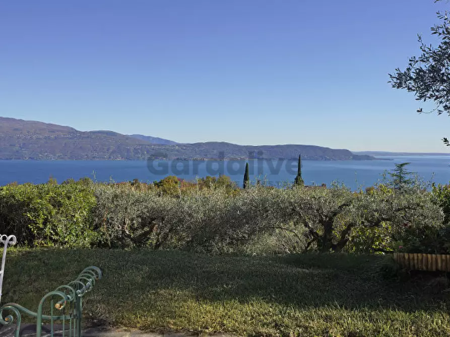 Immagine 6 di Appartamento in vendita  in Via Miralago a Toscolano-Maderno