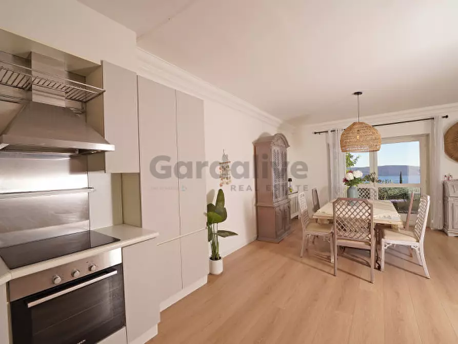 Immagine 9 di Appartamento in vendita  in Via Miralago a Toscolano-Maderno