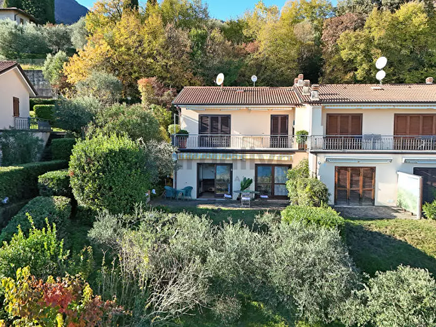 Immagine 25 di Appartamento in vendita  in Via Miralago a Toscolano-Maderno