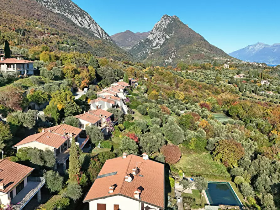 Immagine 32 di Appartamento in vendita  in Via Miralago a Toscolano-Maderno