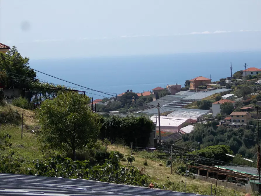 Immagine 2 di Terreno in vendita  in Via  Gabriele D'Annunzio a San Remo