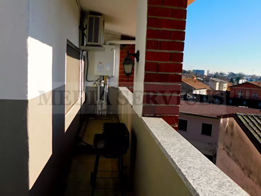 Immagine 27 di Attico in vendita  in via Vittorio Veneto n° 1 a Gropello Cairoli