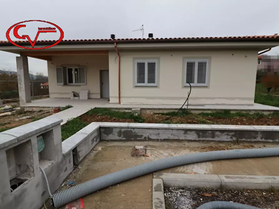 Immagine 3 di Casa indipendente in vendita  in via della Costituzione a Bucine