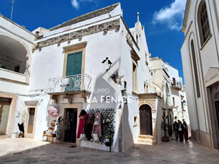 Immagine 1 di Casa indipendente in vendita  in VIA GIANNONE a Locorotondo
