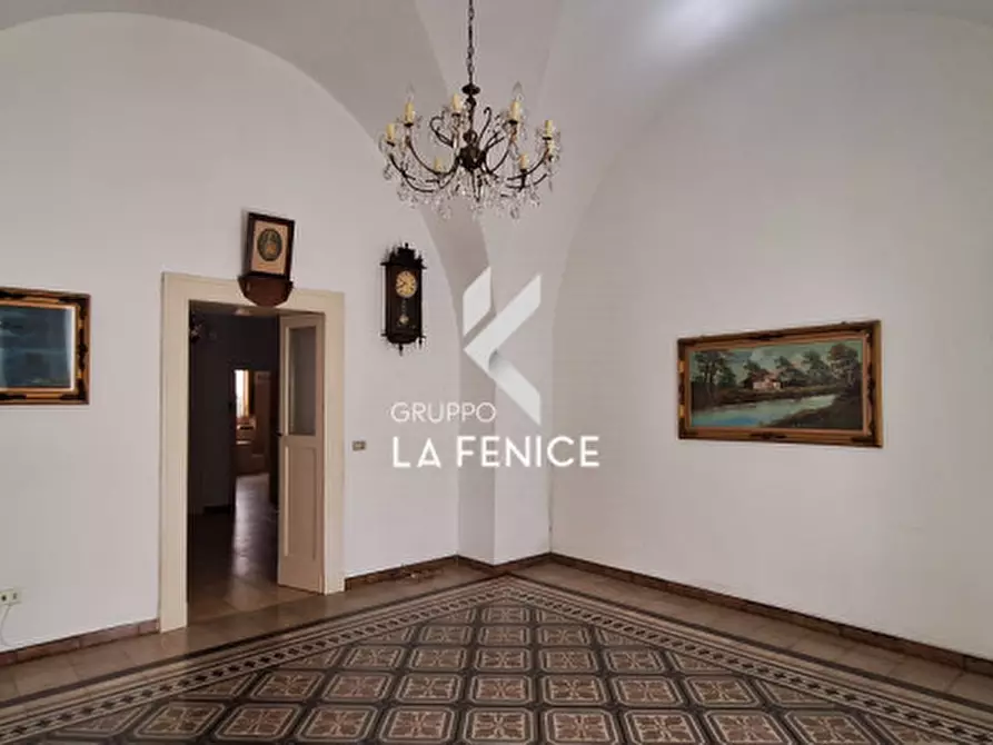 Immagine 10 di Casa indipendente in vendita  in VIA GIANNONE a Locorotondo