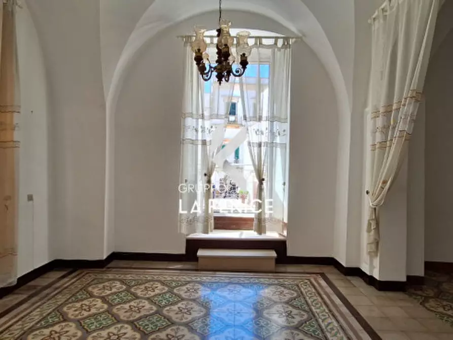 Immagine 17 di Casa indipendente in vendita  in VIA GIANNONE a Locorotondo