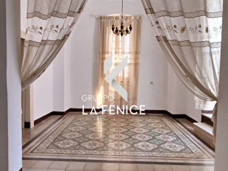 Immagine 23 di Casa indipendente in vendita  in VIA GIANNONE a Locorotondo