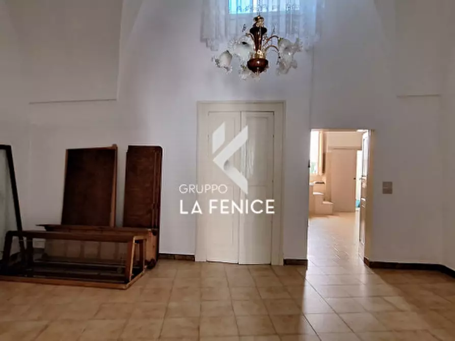 Immagine 29 di Casa indipendente in vendita  in VIA GIANNONE a Locorotondo