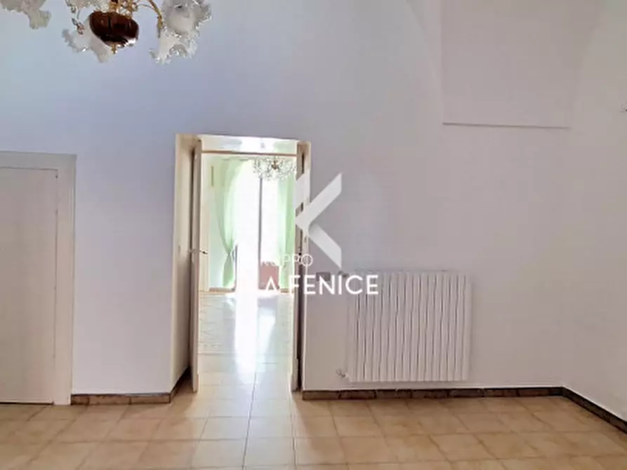Immagine 30 di Casa indipendente in vendita  in VIA GIANNONE a Locorotondo