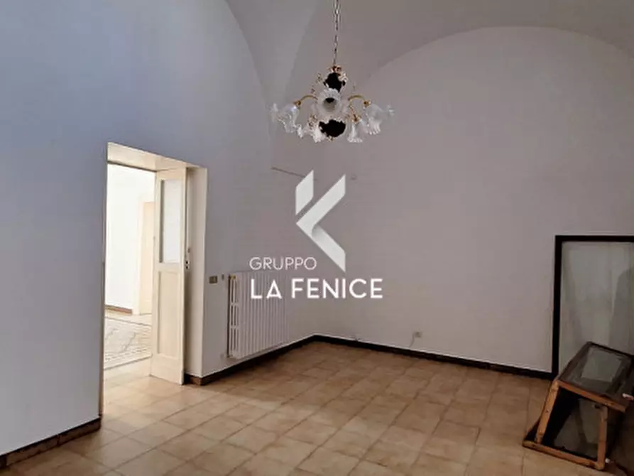 Immagine 32 di Casa indipendente in vendita  in VIA GIANNONE a Locorotondo