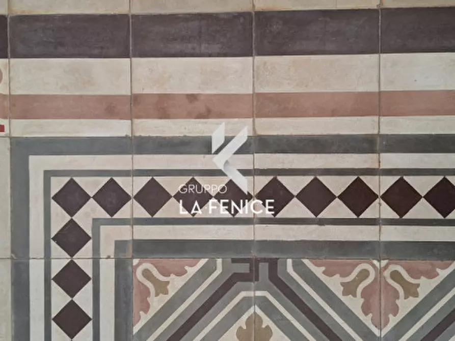 Immagine 46 di Casa indipendente in vendita  in VIA GIANNONE a Locorotondo