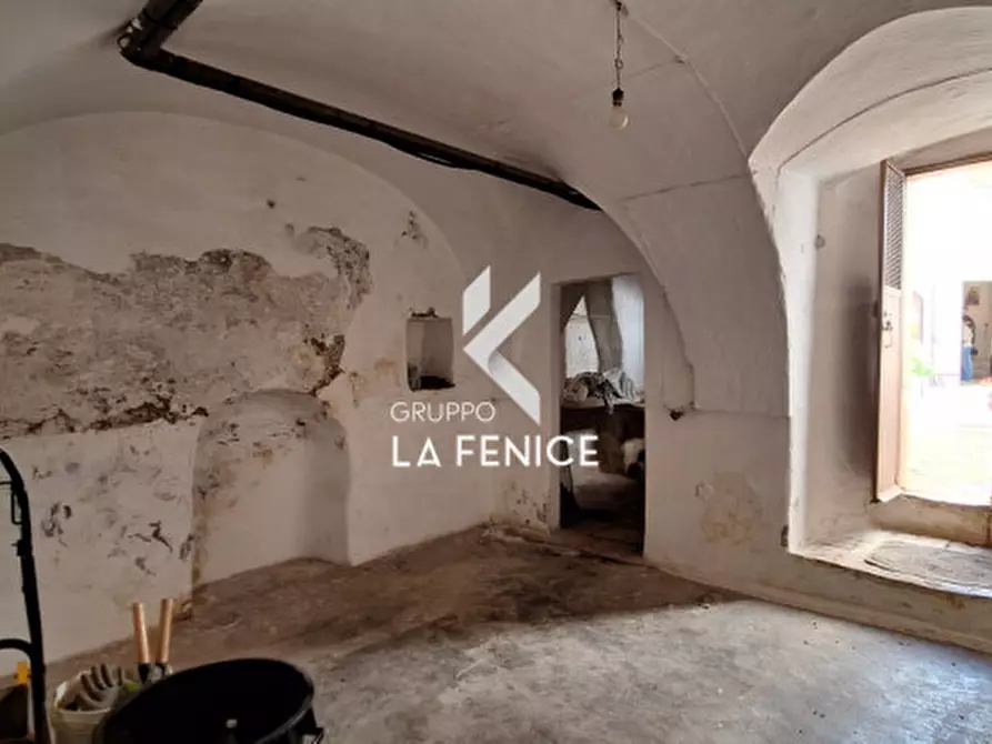 Immagine 61 di Casa indipendente in vendita  in VIA GIANNONE a Locorotondo