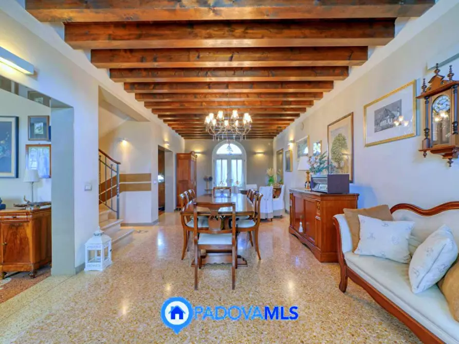 Immagine 1 di Casa bifamiliare in vendita  in via Roma a Noventa Padovana