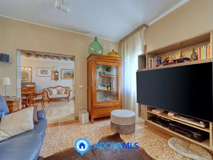 Immagine 3 di Casa bifamiliare in vendita  in via Roma a Noventa Padovana