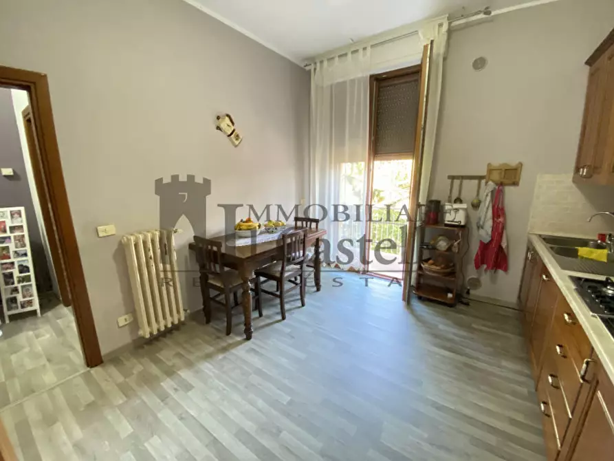 Immagine 7 di Appartamento in vendita  in Via Roma a Castiglione Del Lago