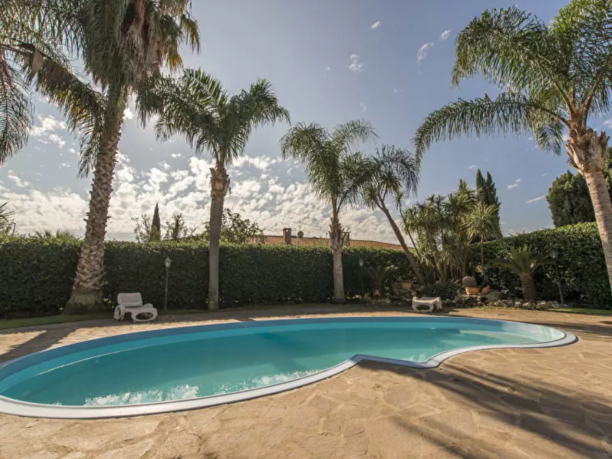 Immagine 26 di Villa in vendita  in via aurelio milloss 14 a Roma