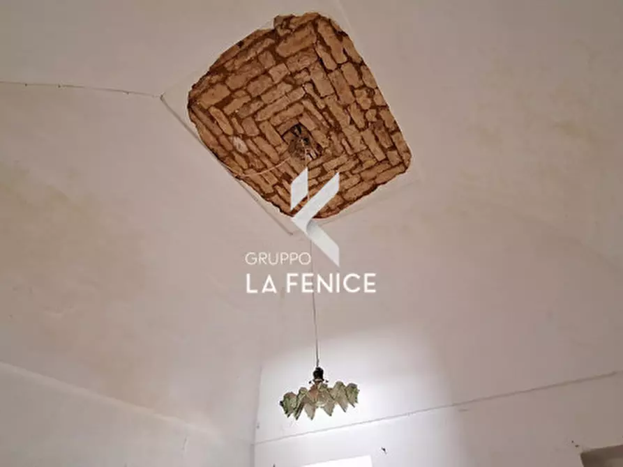 Immagine 25 di Rustico / casale in vendita  in C.DA TOMMASONE a Locorotondo