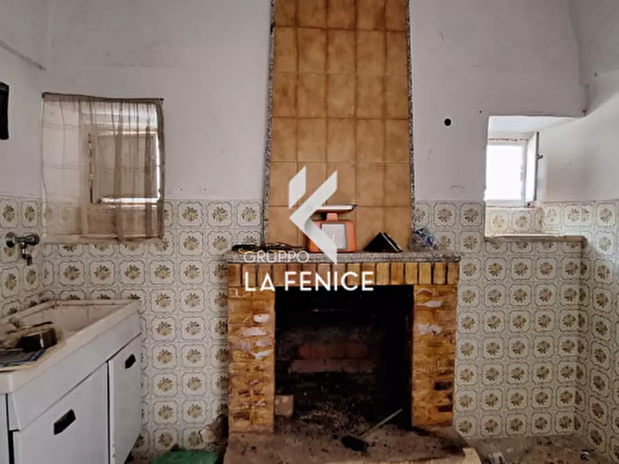 Immagine 30 di Rustico / casale in vendita  in C.DA TOMMASONE a Locorotondo