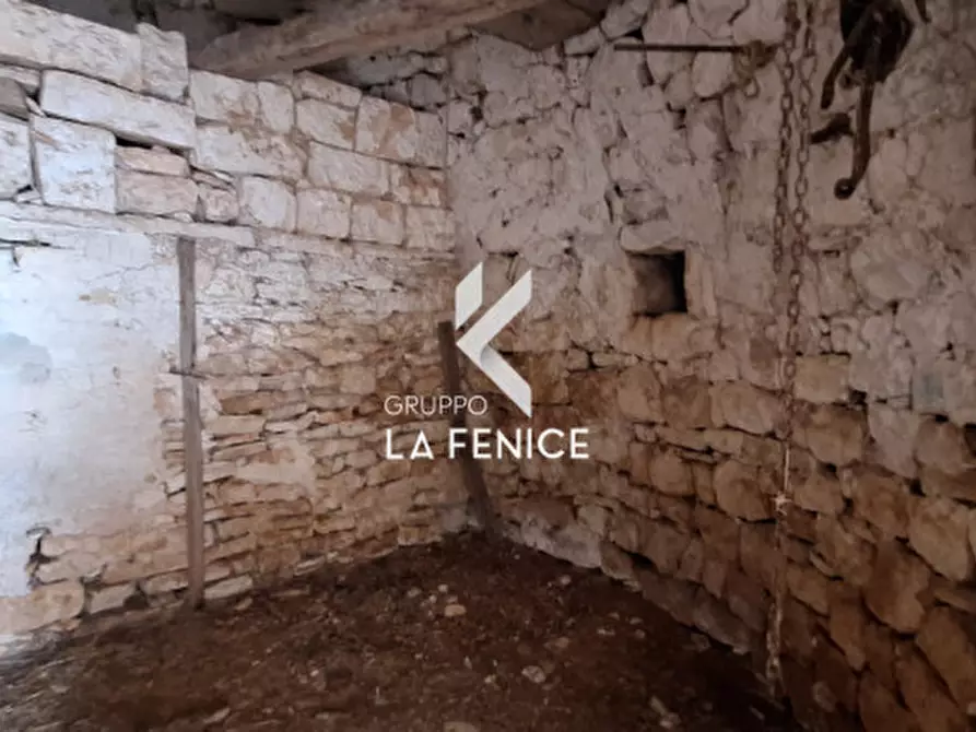 Immagine 34 di Rustico / casale in vendita  in C.DA TOMMASONE a Locorotondo